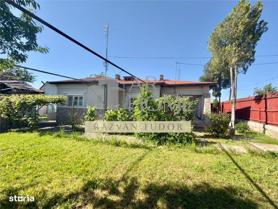 Casa 4 camere , cu beci ,1681m2 teren , Boldesti Scaeni