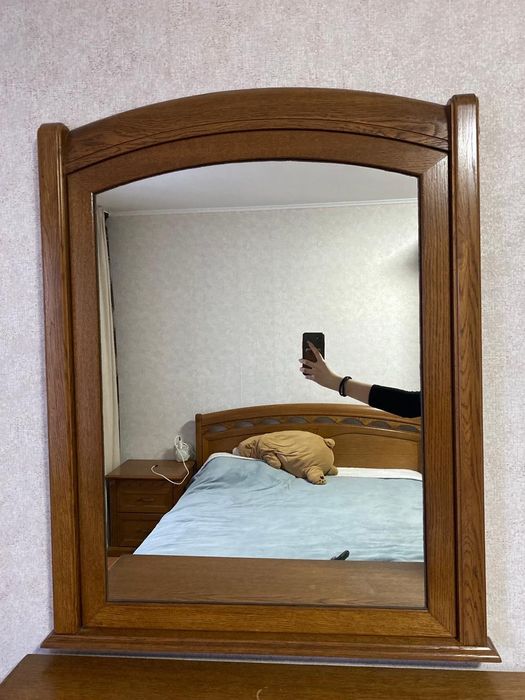 Продам спальный гарнитур