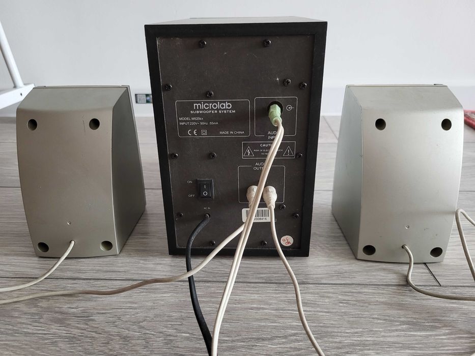 Сабвуфер Microlab с колонками