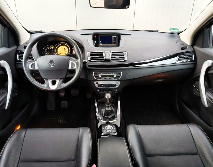 Renault Megane III Estate 1.9 dCi 131 CP | Keyless | Euro 5 | Navi | Piele