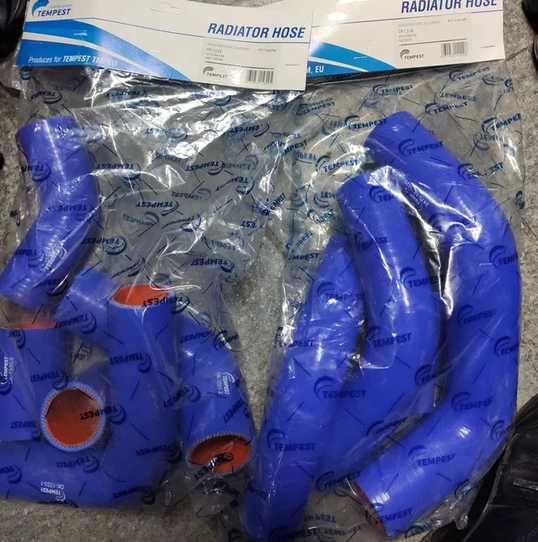 Силиконови съединения,авточасти ВАЗ УАЗ