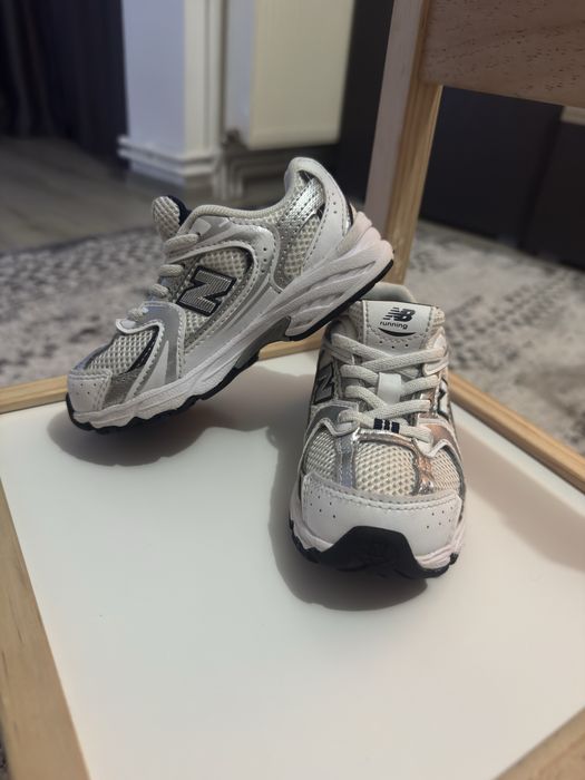 Vand New Balance copii nr 25