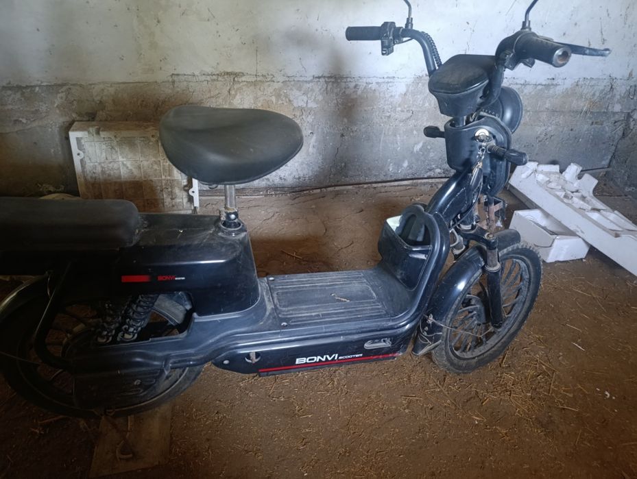 Eliktironiy skuter sotiladi