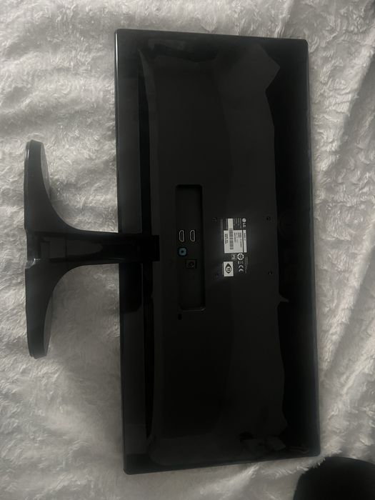 Monitor LG Ultrawide 25’