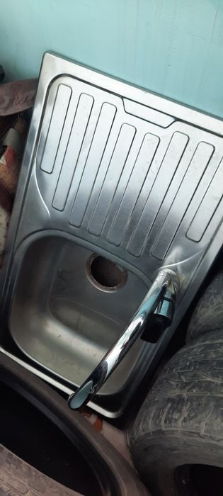 Продам компьютерный стол раковина цветы