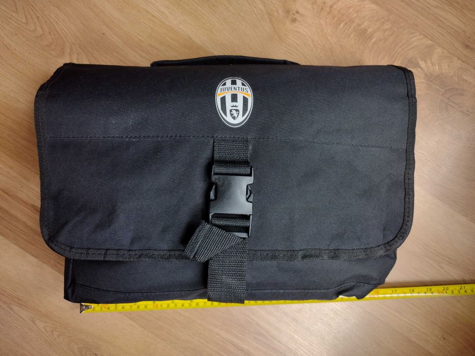Juventus - ученическа чанта на Ювентус