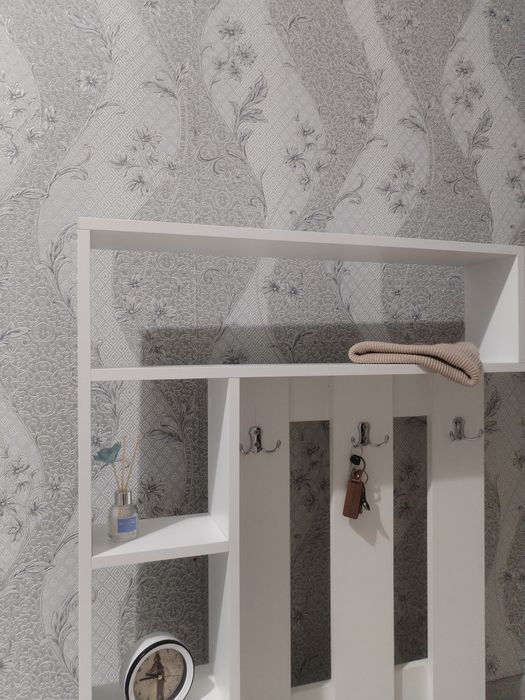 Продаётся новая настенная вешалка