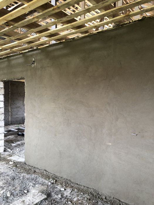 Штукатурка, стяжка, крыша