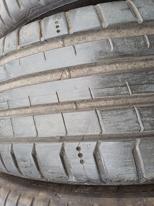 Гуми 225/40/18 Мишелин