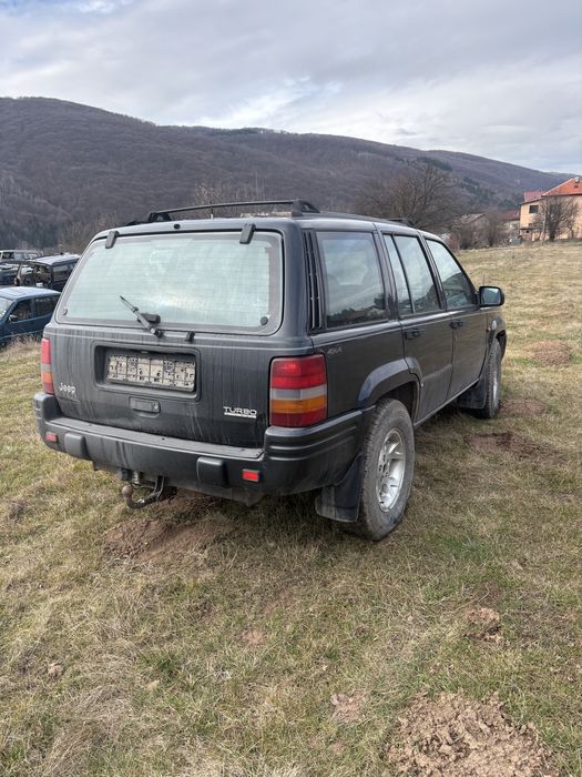 Джип Гранд Чероки ZJ 2.5 за части