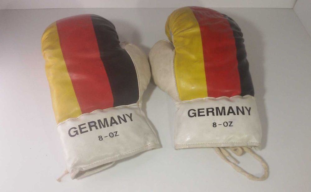 Боксови ръкавици Germany 8-oz