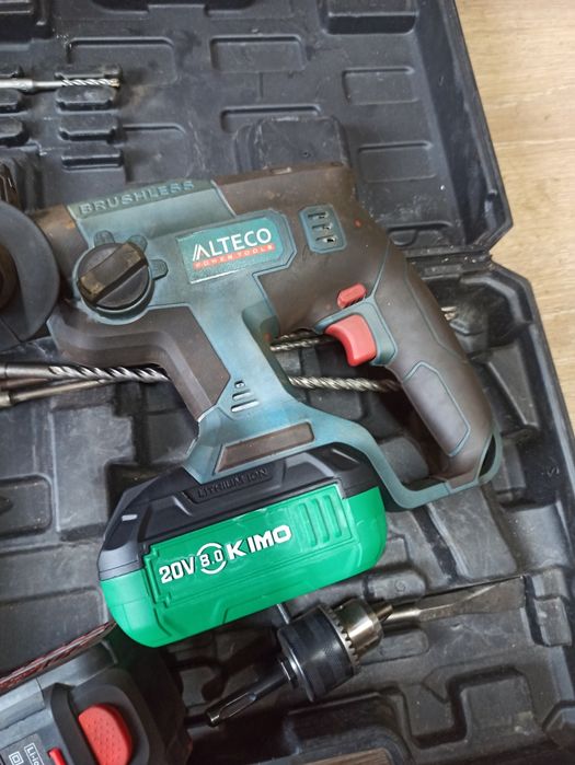 Аккумулятор на инструмент Alteco 8Ah