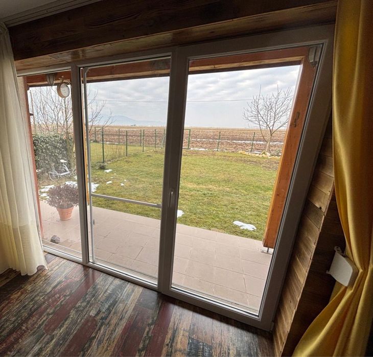 Usa si geamuri termopan