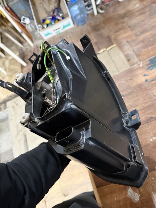 Фара приора 1 правая бош