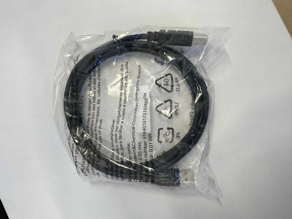 Lot 30 cabluri USB: 10x USB-C, 4x C-C, 3x Lightning, 9x Micro-USB, USB-B + 1 sigilat