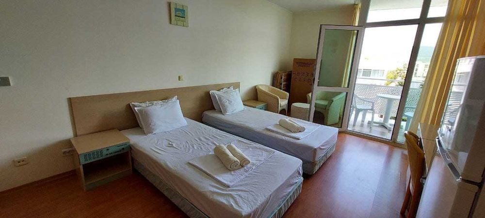 Продава се Едностаен апартамент в к.к. Слънчев бряг - 51 кв.м за 902 €/кв.м - Снимка #1