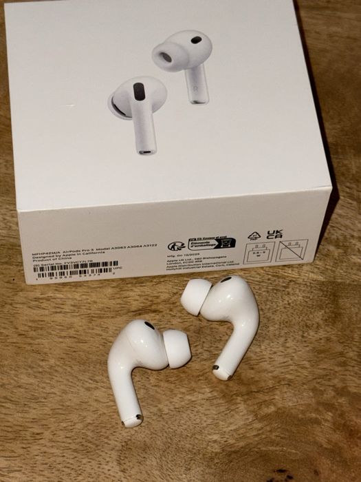 Căsti AirPods Pro 3 (doar castile) stanga si dreapta