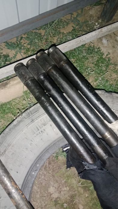 Полуось от автобуса Лиаз