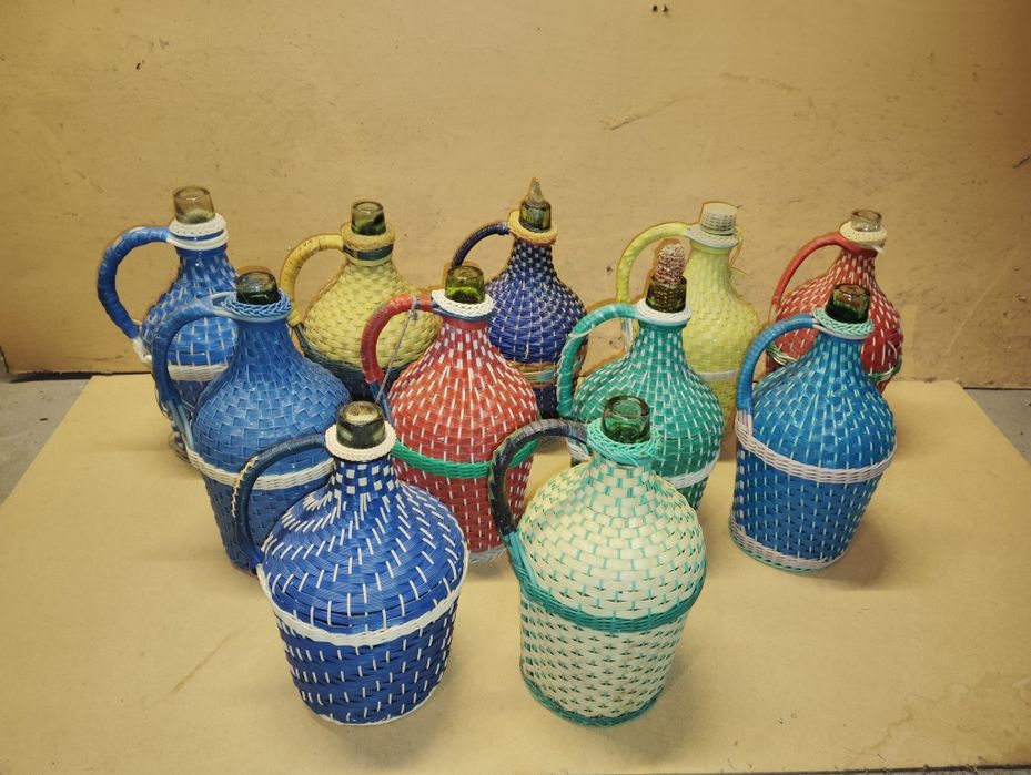 Стари дамаджани.