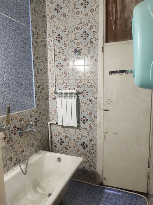 Срочно продается квартира Чиланзар 11 1в2/4/4