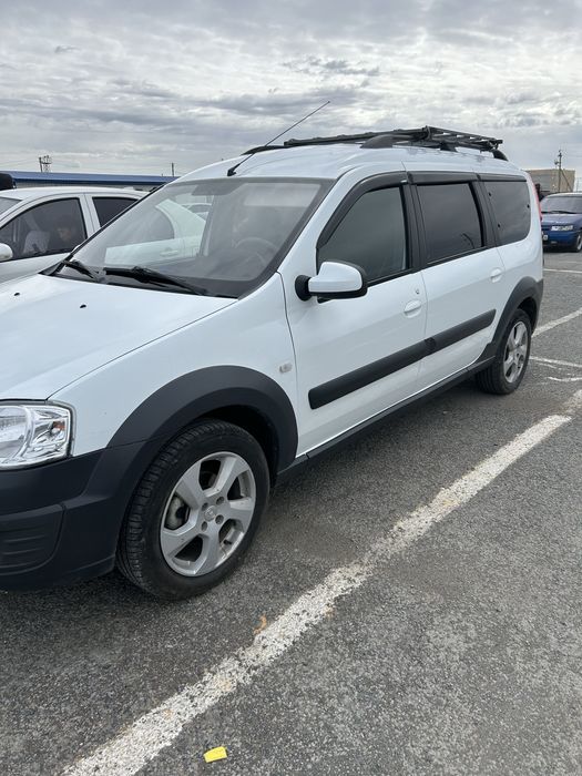 Lada Largus Cross