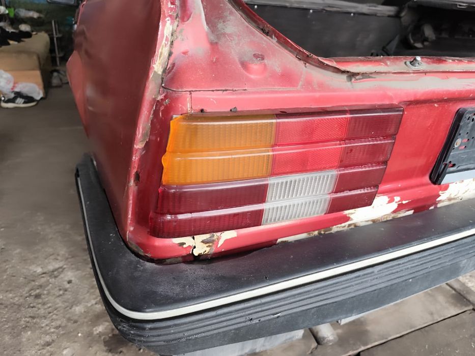 Задний фонари Опель Аскона