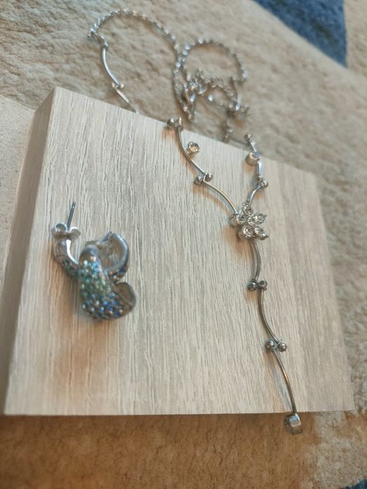 Продам серьги и колье!!!