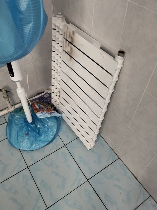 Продается плита ,мясорубка,мультиварка