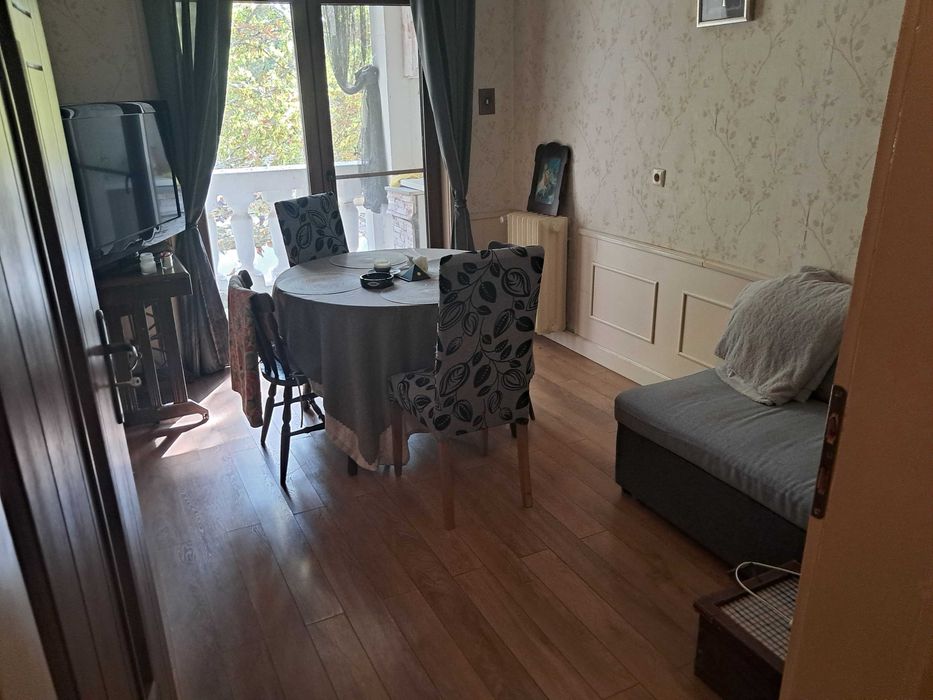 Дава се под наем Двустаен апартамент в Русе, Алеи Възраждане - 55 кв.м за 357 € - Снимка #4