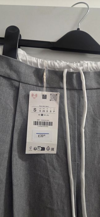 Pantaloni femei Zara,marimea S,noi,cu eticheta
