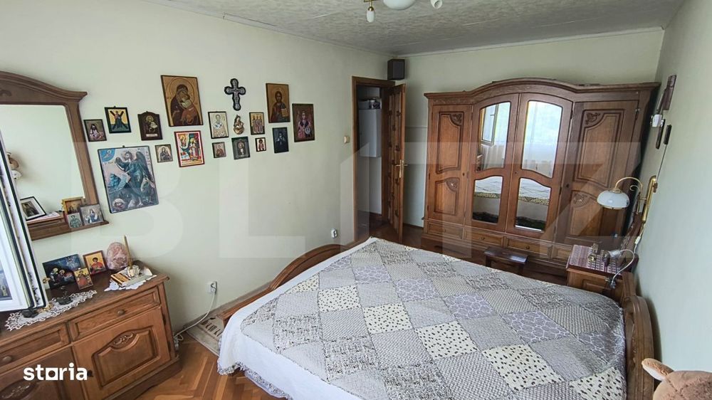 Apartament 3 camere, Decomandat, zona Circumvalatiunii