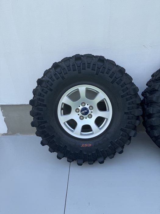 CST CL-18M 35x10.5x16