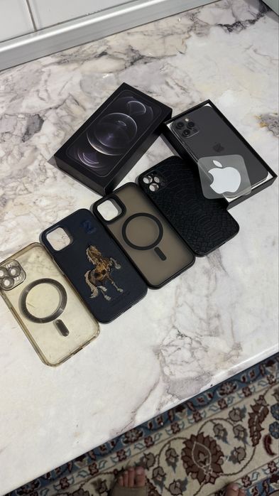 Айфон 12 про 256/8