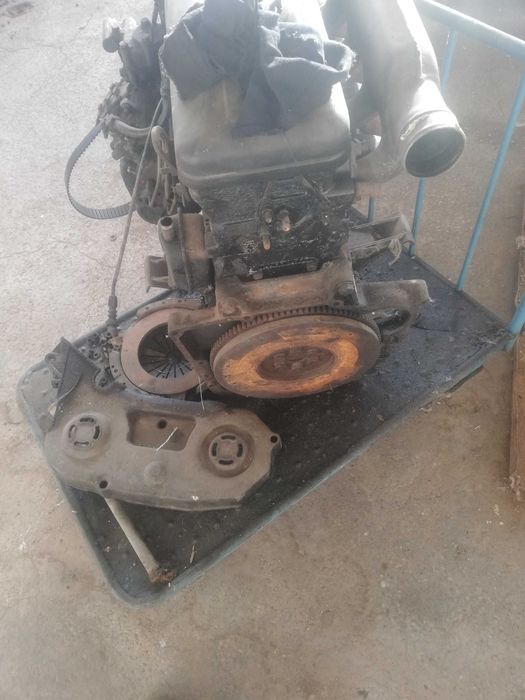 Двигател от Рено Мастер за части