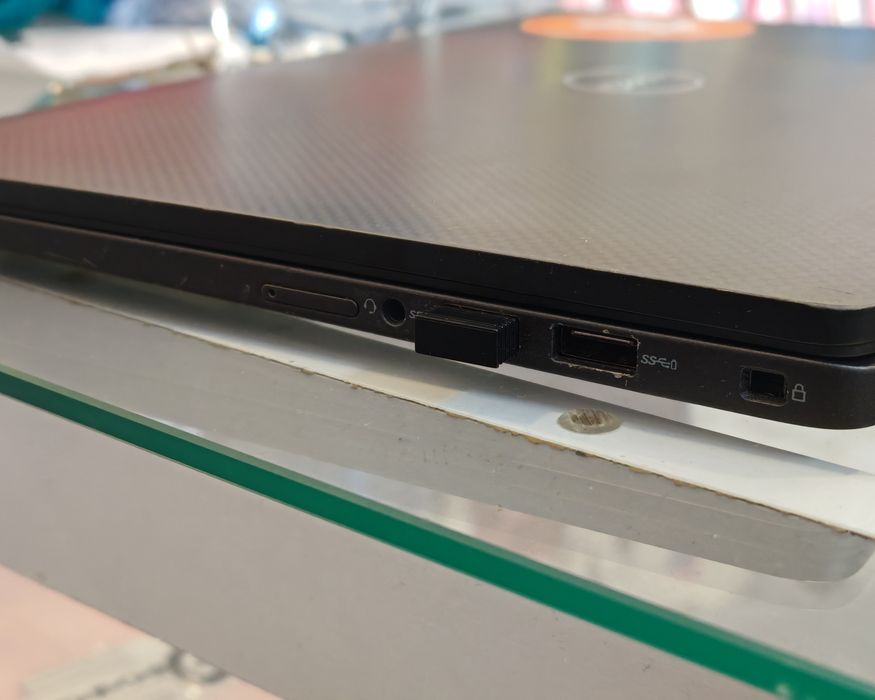 Dell Latitude 7410 Carbon 14"