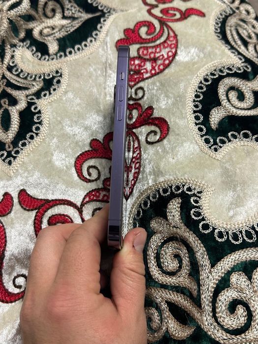 Продам айфон 14 про 128гб