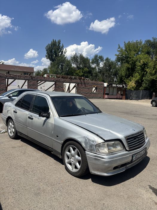 Продам Мерседес с180
