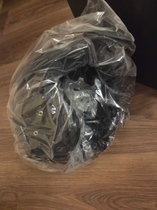 Нова каска Giro Decade 52-55 см