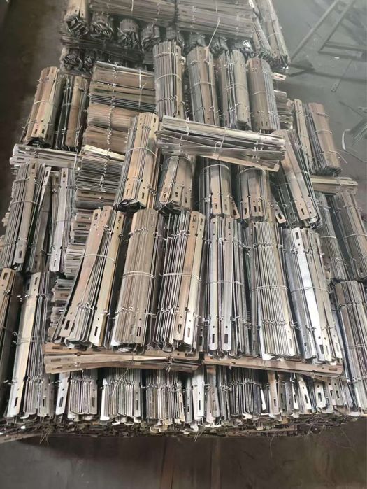 Accesorii cofraje doka: Montanti, Distantieri, Vincluri, Coltare, tego