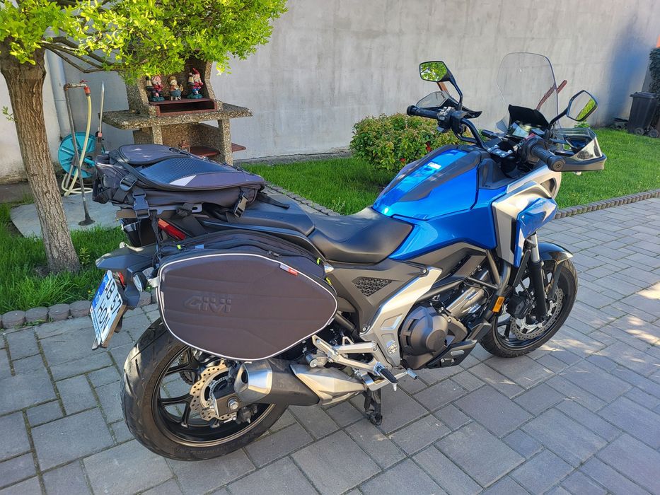 Honda NC 750 DCT an 2022 cu  5777 km
