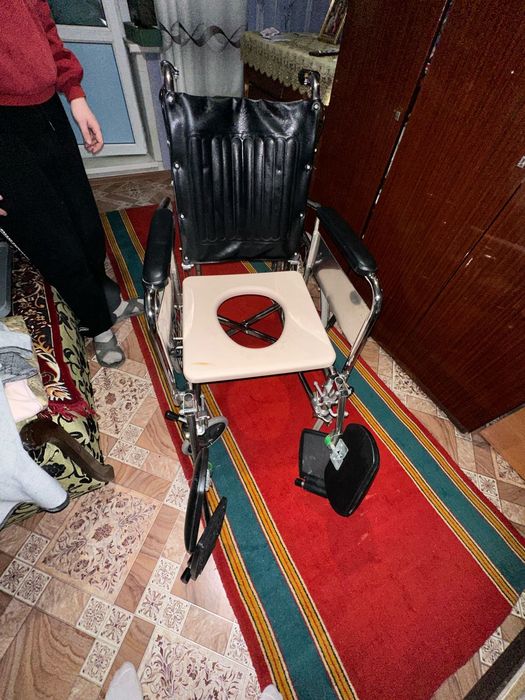 Инвалидная коляска