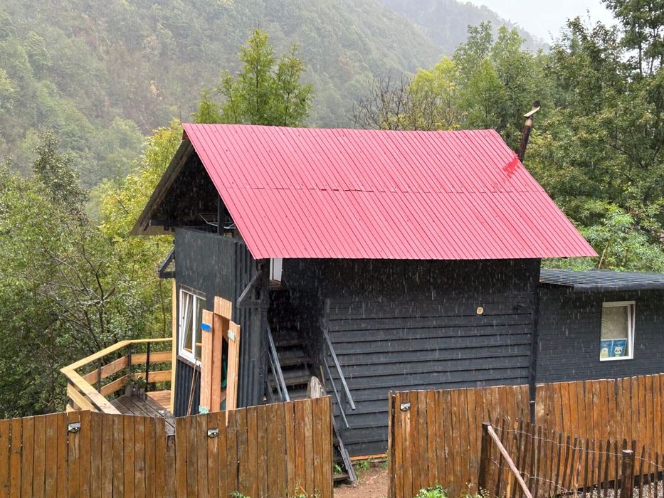 Vând casă ,cabana langa Huda lui Papara ,Salciua ,Alba