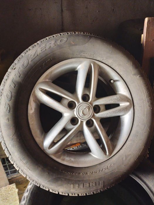 Продам диски с шинами