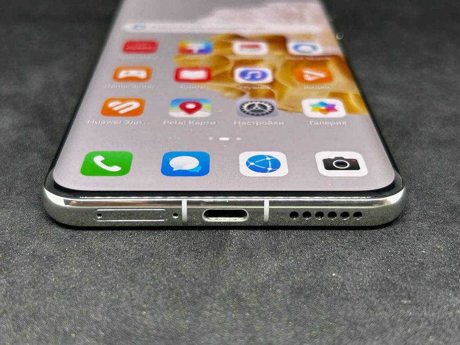HUAWEI p60 Pro 256GB / 8GB  / Като нов
