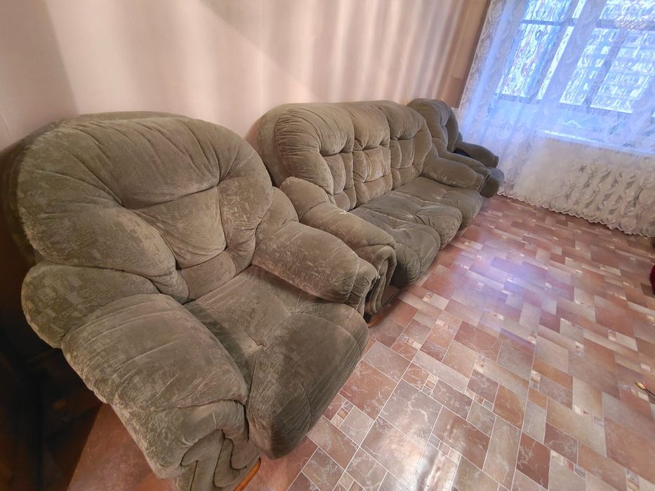 Продам диван в отличном состоянии