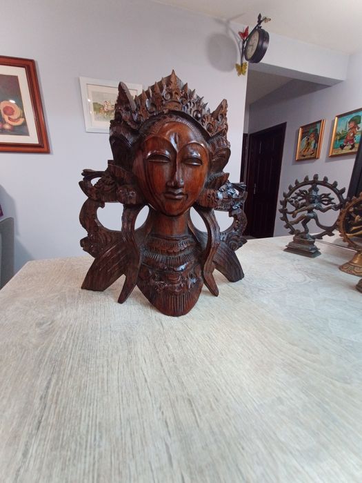 Изящна Ръчно Изработена Балийска Скулптура – Богиня (Деви / Апсара)