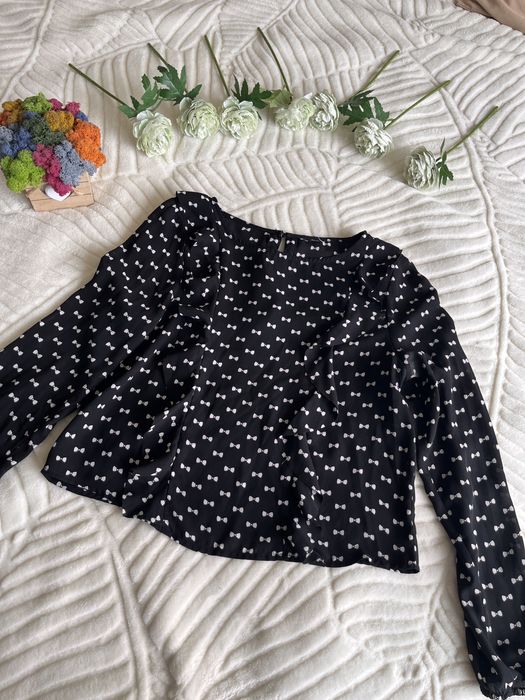 Елегантни блузи за всеки повод