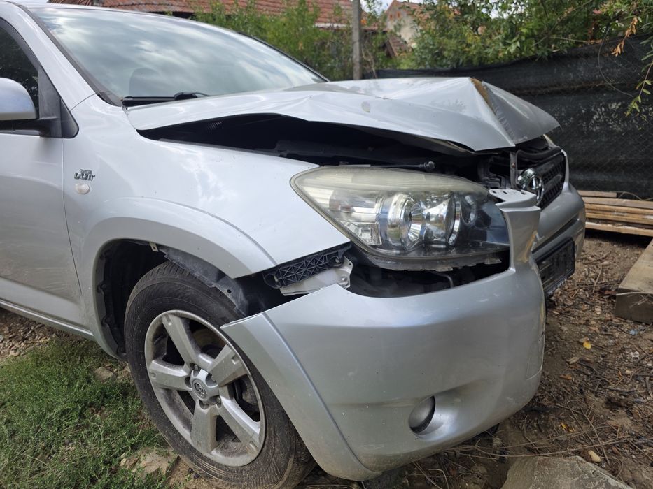 Toyota RAV-4