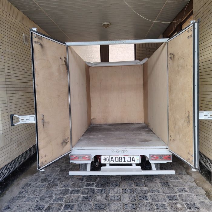 Labo 2011 metan sotiladi