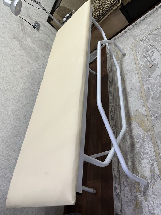 Продам кушетку для наращивания ресниц